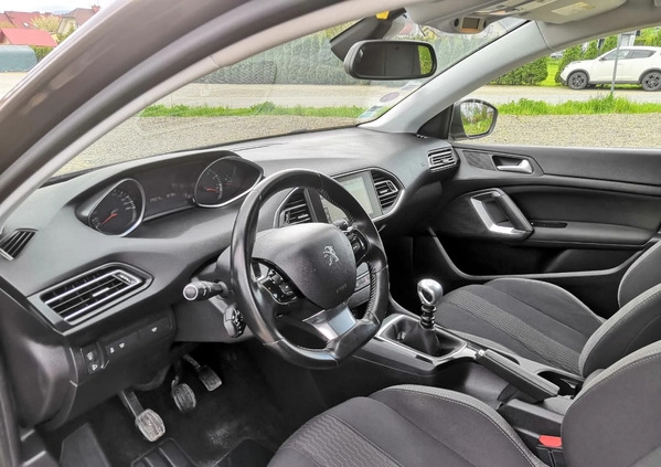 Peugeot 308 cena 34900 przebieg: 100000, rok produkcji 2016 z Tuchów małe 742